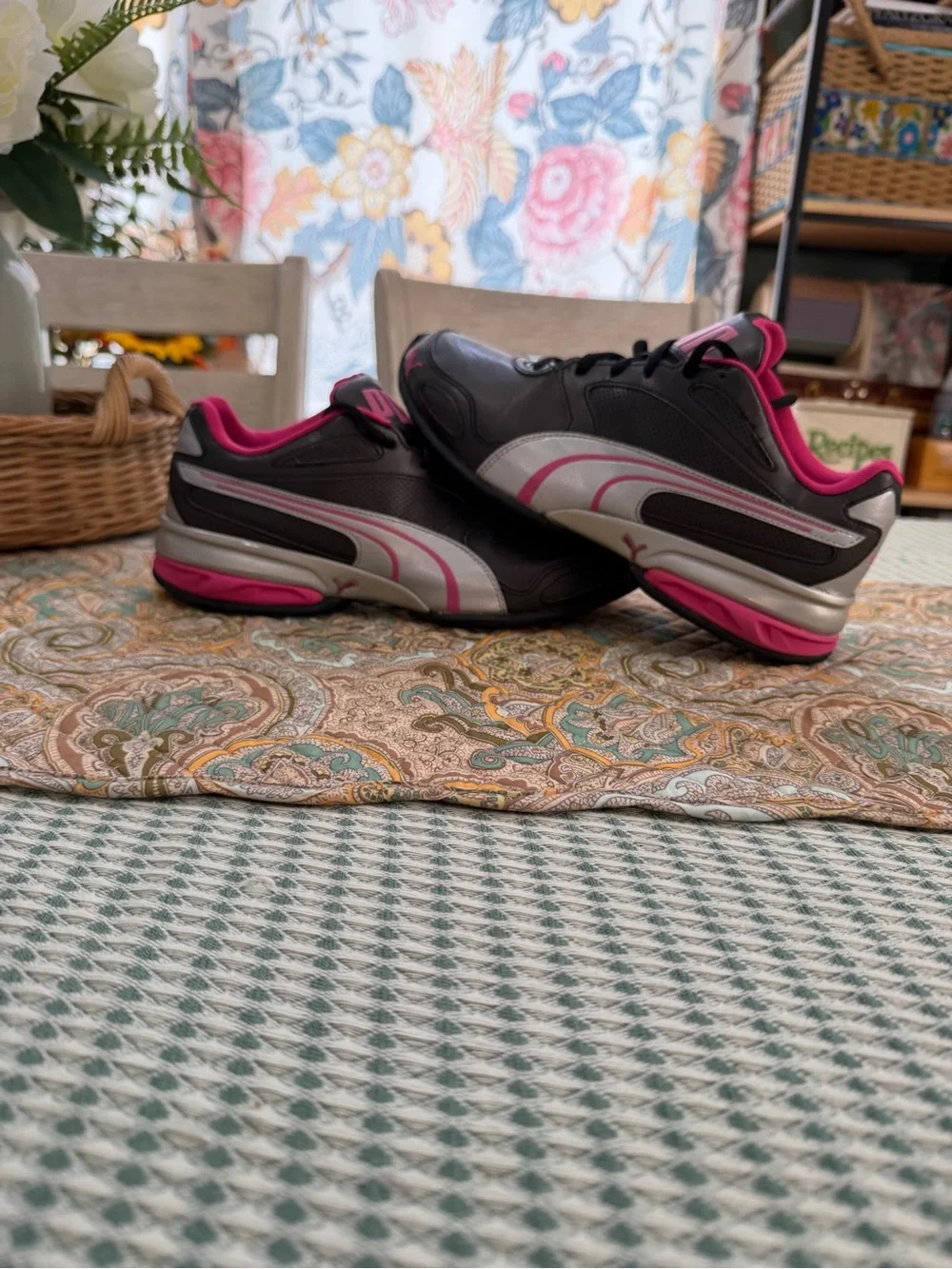Puma Tazon 6 women's cross-trainer sneakers size 8.5